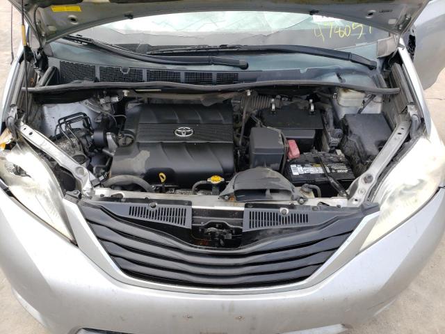 Photo 7 from auction – 2014 TOYOTA SIENNA LE with VIN 5TDKK3DC9ES478057