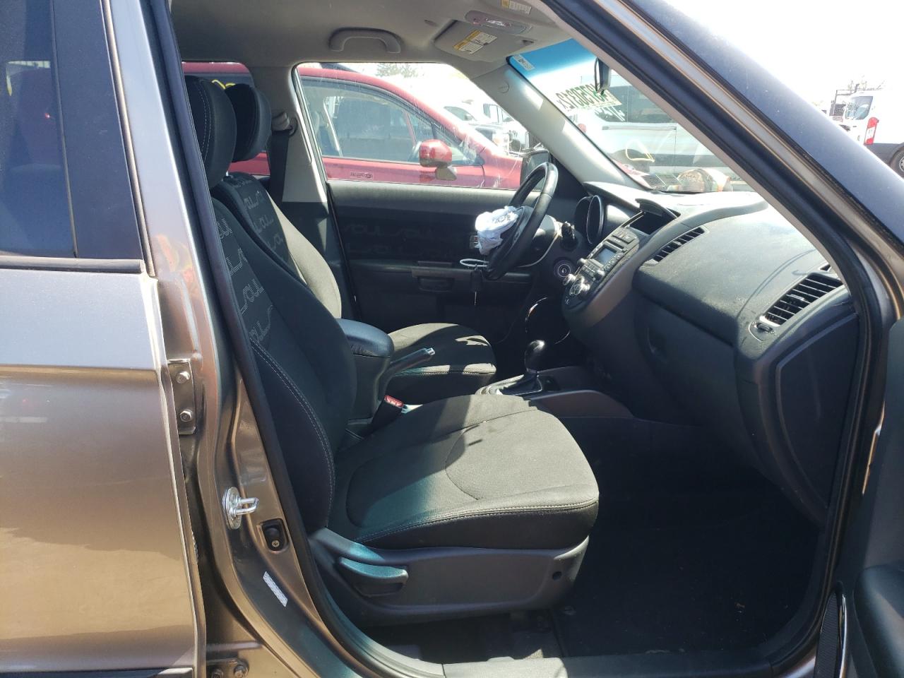 Foto 5 de la subasta – 2013 KIA SOUL + con VIN KNDJT2A60D7608155