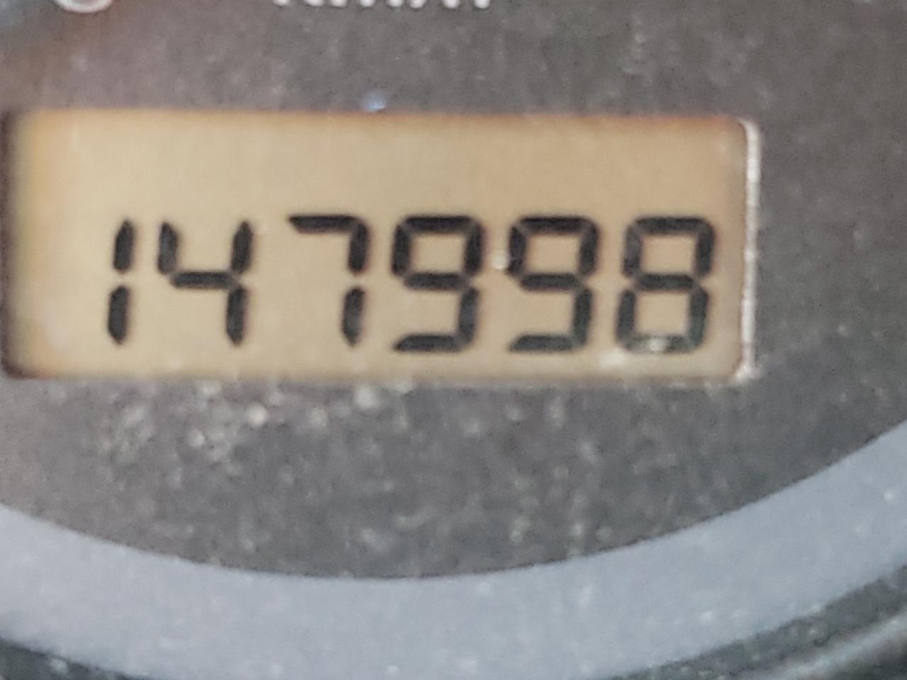 Photo 8 from auction – 2004 HONDA CIVIC DX V with VIN 1HGEM21114L023967