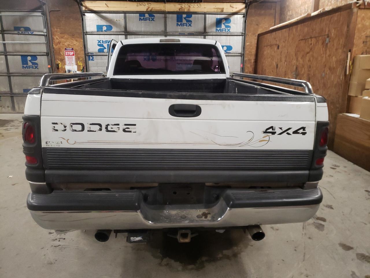 Photo 6 from auction – 2000 DODGE RAM 1500 with VIN 1B7HF16Y9YS506589