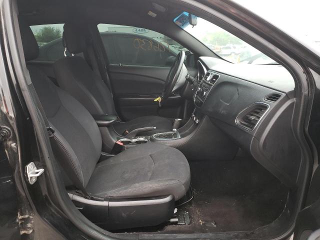 Photo 5 from auction – 2014 CHRYSLER 200 LX with VIN 1C3CCBAB4EN213161