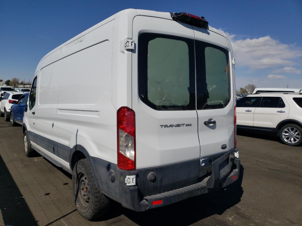 Foto 3 de la subasta – 2019 FORD TRANSIT T- con VIN 1FTYR2CM6KKA87428
