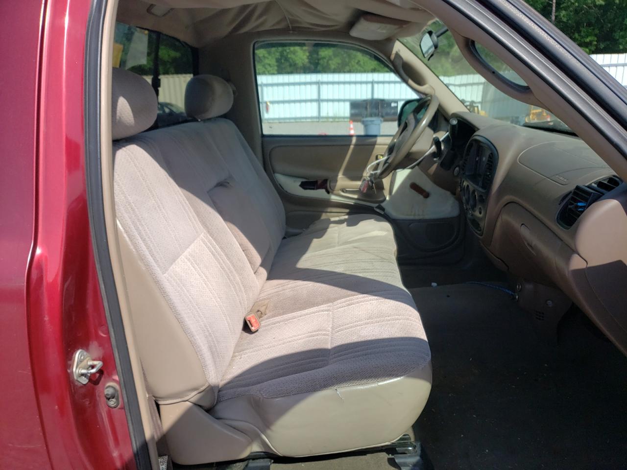 Photo 5 from auction – 2001 TOYOTA TUNDRA with VIN 5TBJN32111S196213