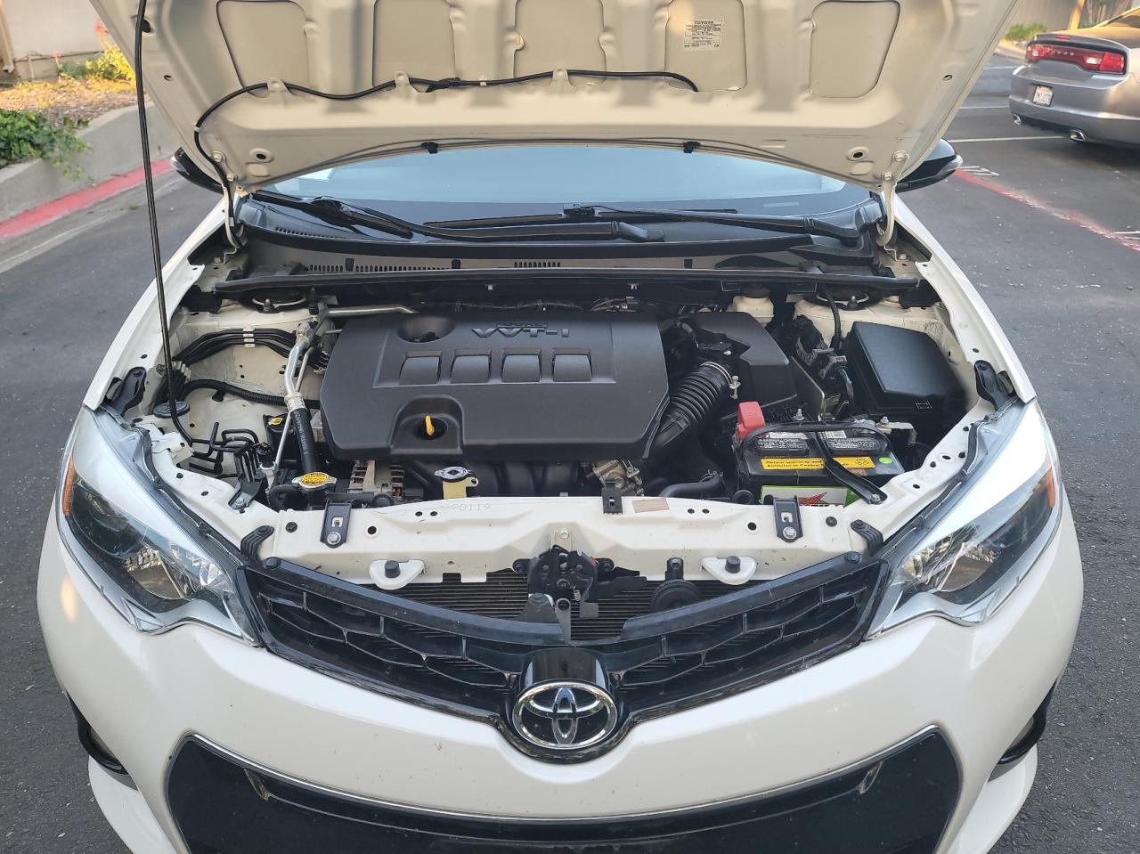 Photo 7 from auction – 2014 TOYOTA COROLLA L with VIN 2T1BURHEXEC065582