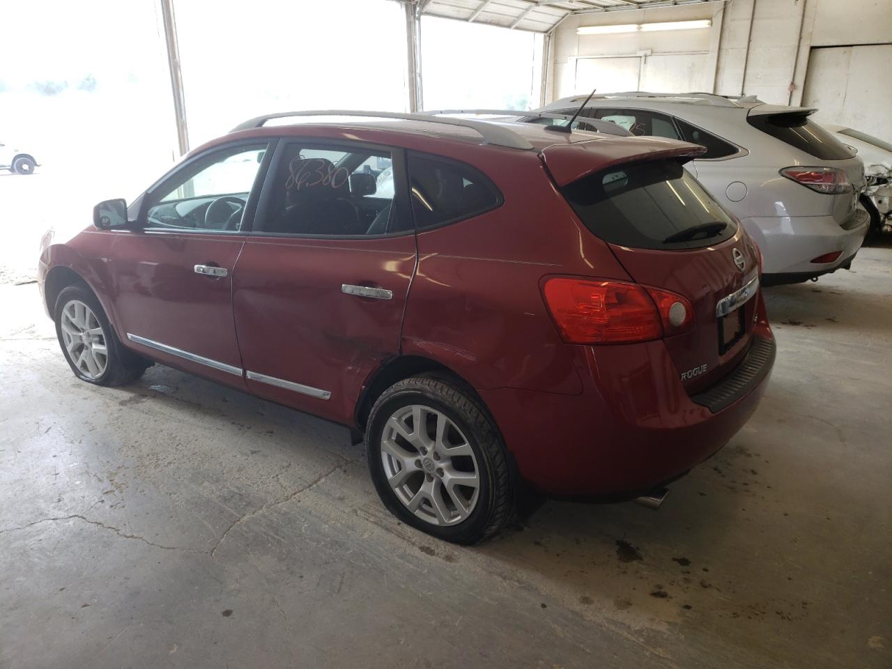 Photo 3 from auction – 2013 NISSAN ROGUE S with VIN JN8AS5MV6DW100399
