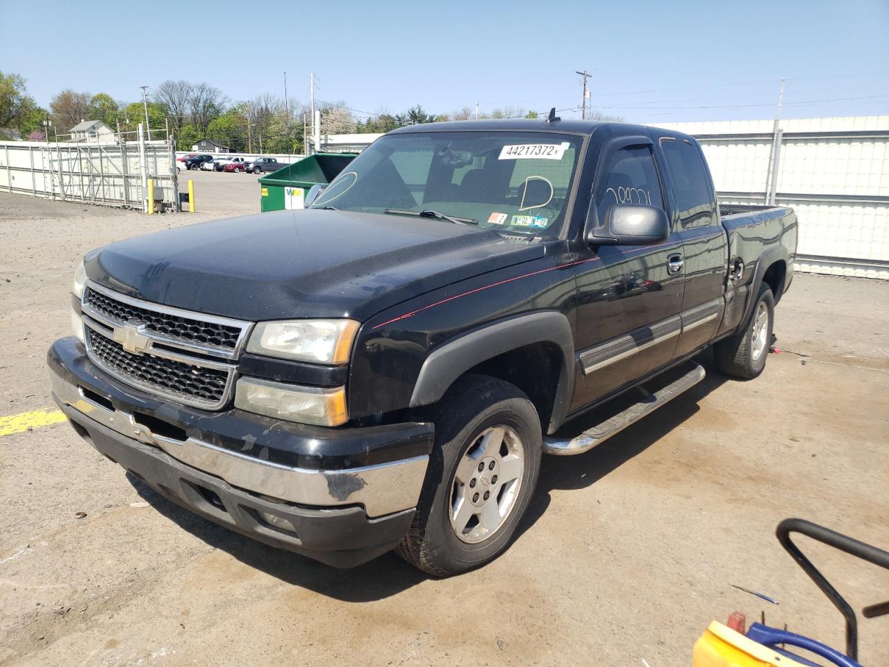 Photo 2 from auction – 2007 CHEVROLET SILVERADO with VIN 1GCEK19Z67Z105445