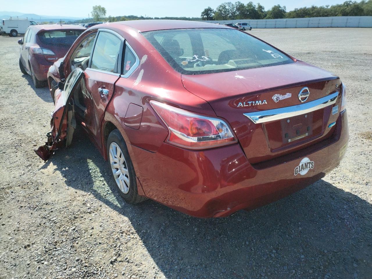 Photo 3 from auction – 2013 NISSAN ALTIMA 2.5 with VIN 1N4AL3AP9DN535111