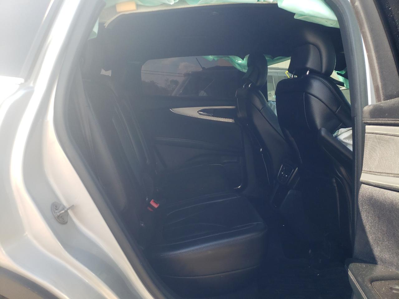 Photo 6 from auction – 2016 LINCOLN MKX PREMIE with VIN 2LMTJ6JR2GBL52614
