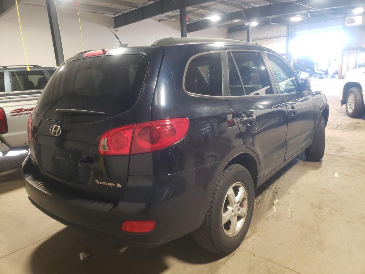 Photo 4 from auction – 2008 HYUNDAI SANTA FE G with VIN 5NMSG13D18H134259