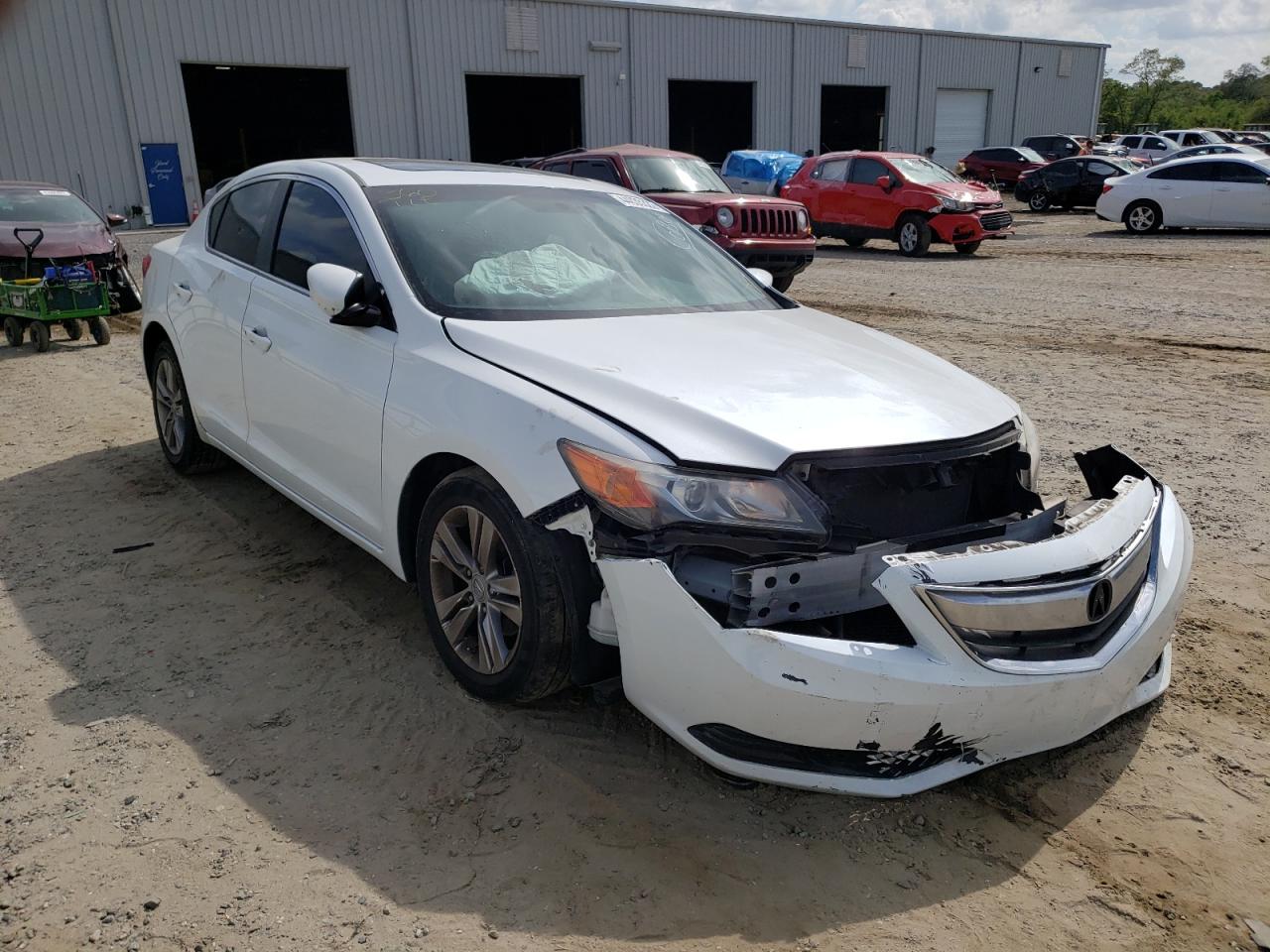 ACURA ILX 20 2013 with VIN 19VDE1F38DE018097 - Photo from auction