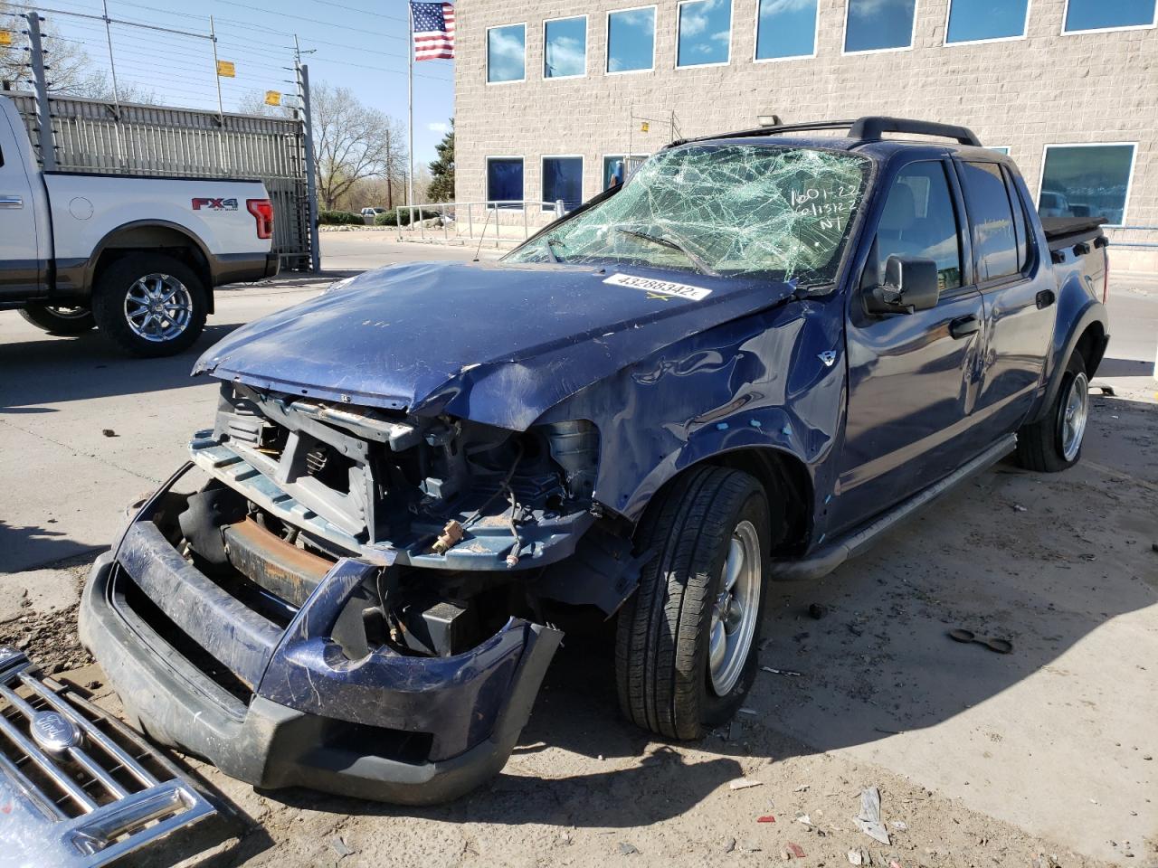Photo 2 from auction – 2007 FORD EXPLORER S with VIN 1FMEU51877UA04993