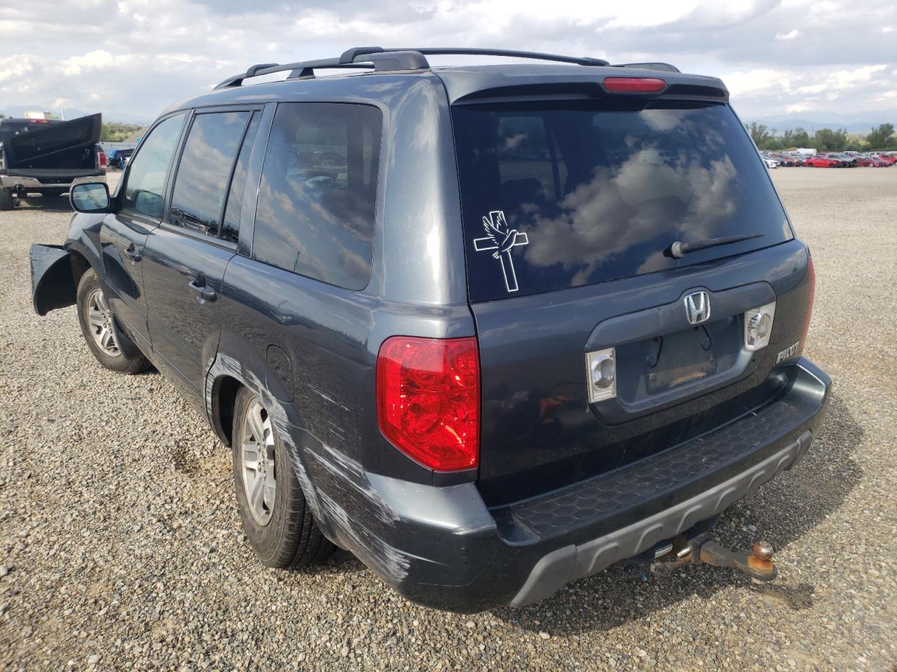 Photo 3 from auction – 2003 HONDA PILOT EXL with VIN 2HKYF18673H620089