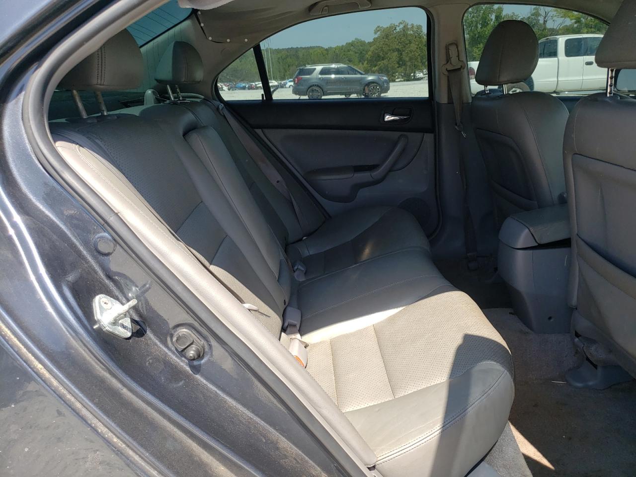 Photo 6 from auction – 2006 ACURA TSX with VIN JH4CL96916C000335