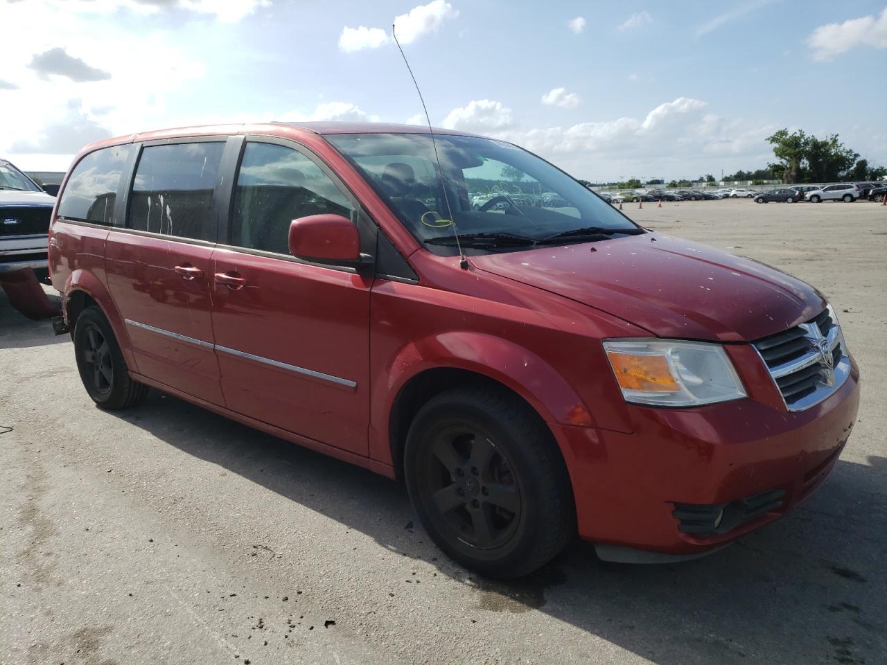 Photo 1 from auction – 2008 DODGE GRAND CARA with VIN 2D8HN54P18R728356