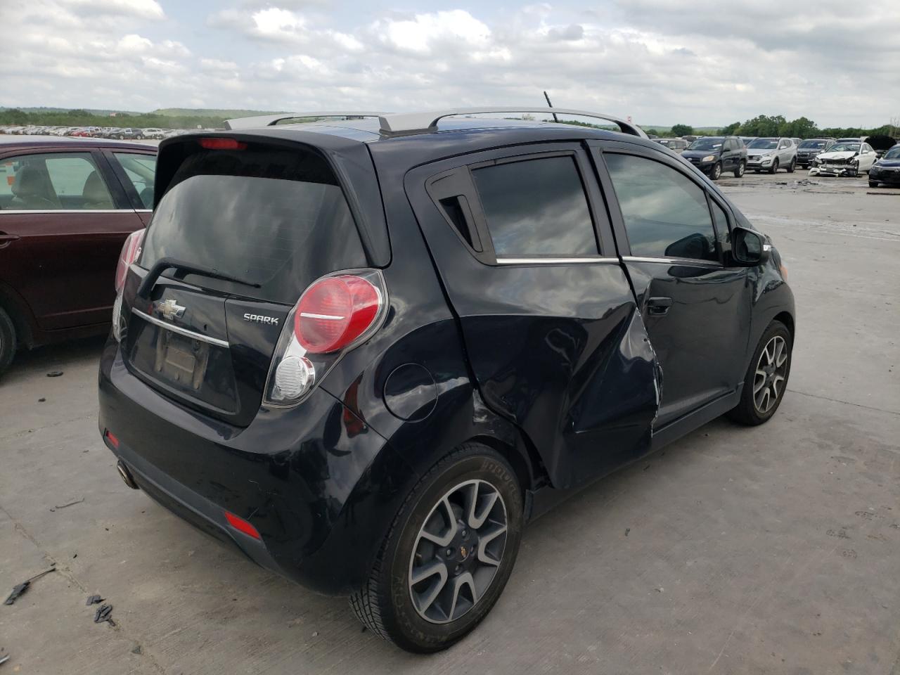 Photo 4 from auction – 2015 CHEVROLET SPARK 2LT with VIN KL8CF6S91FC786479