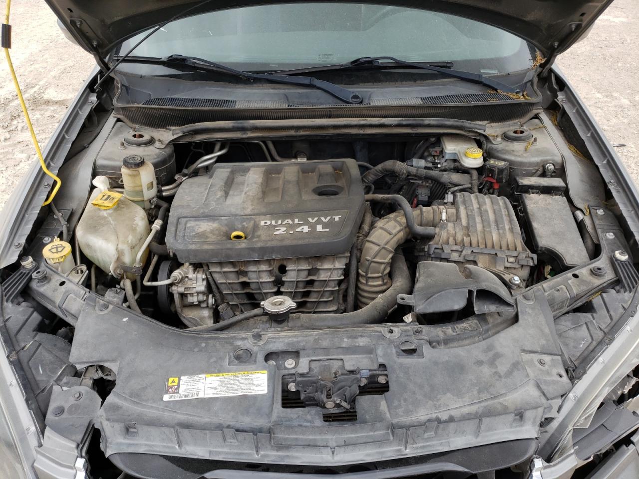 Photo 7 from auction – 2013 CHRYSLER 200 TOURIN with VIN 1C3CCBBB8DN612247