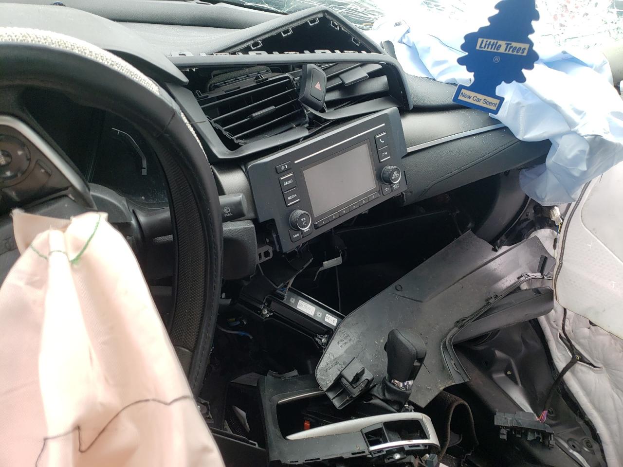 Photo 9 from auction – 2020 HONDA CIVIC LX with VIN 19XFC2F63LE030727