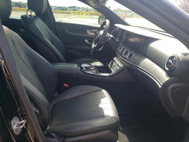 Photo 5 from auction – 2017 MERCEDES-BENZ E 300 with VIN WDDZF4JB5HA084681