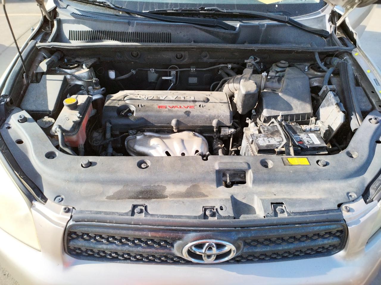 Photo 7 from auction – 2006 TOYOTA RAV4 with VIN JTMBD33VX65020841