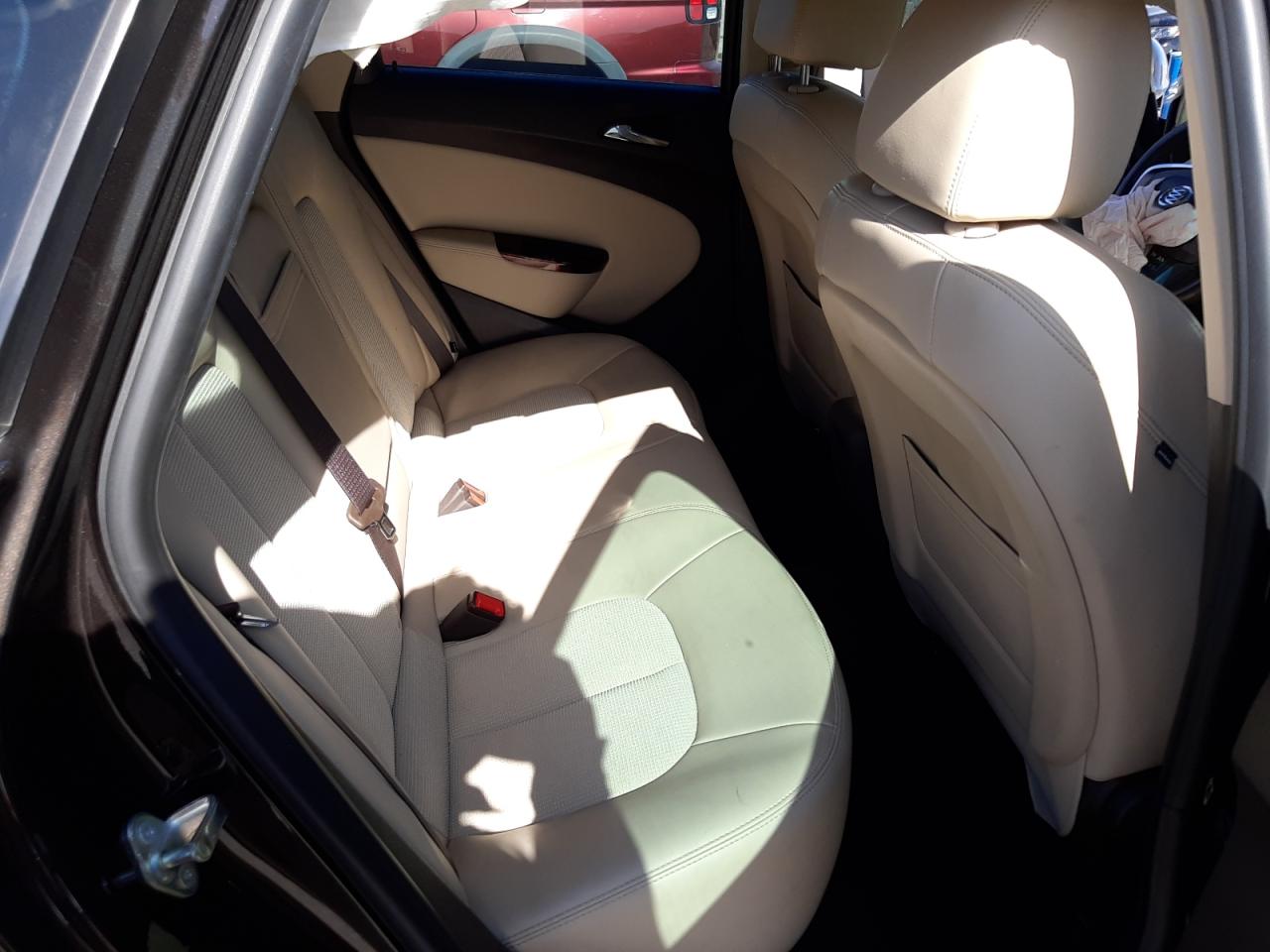 Photo 6 from auction – 2014 BUICK VERANO with VIN 1G4PP5SK4E4243277