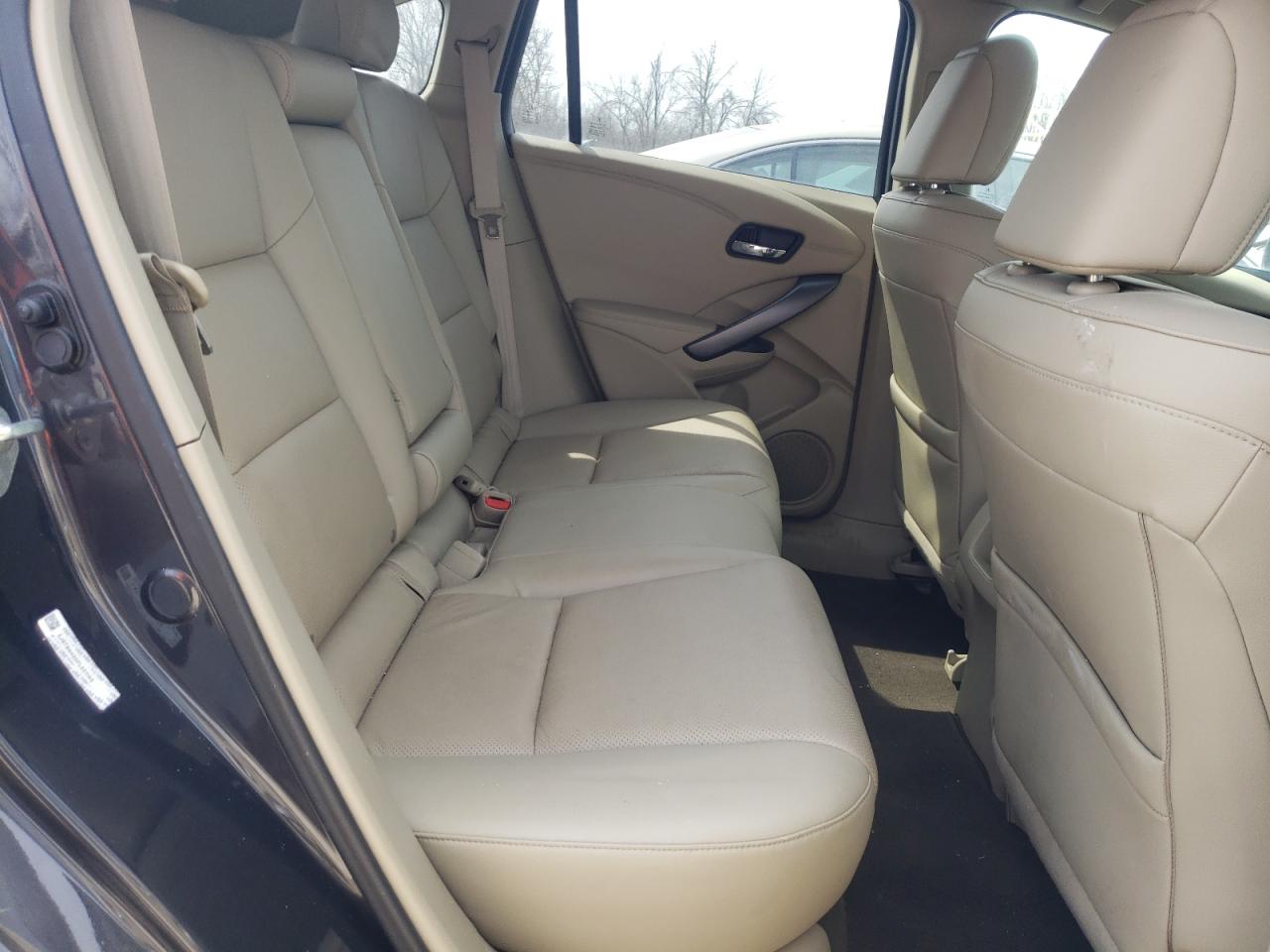 Photo 6 from auction – 2015 ACURA RDX with VIN 5J8TB4H30FL021145