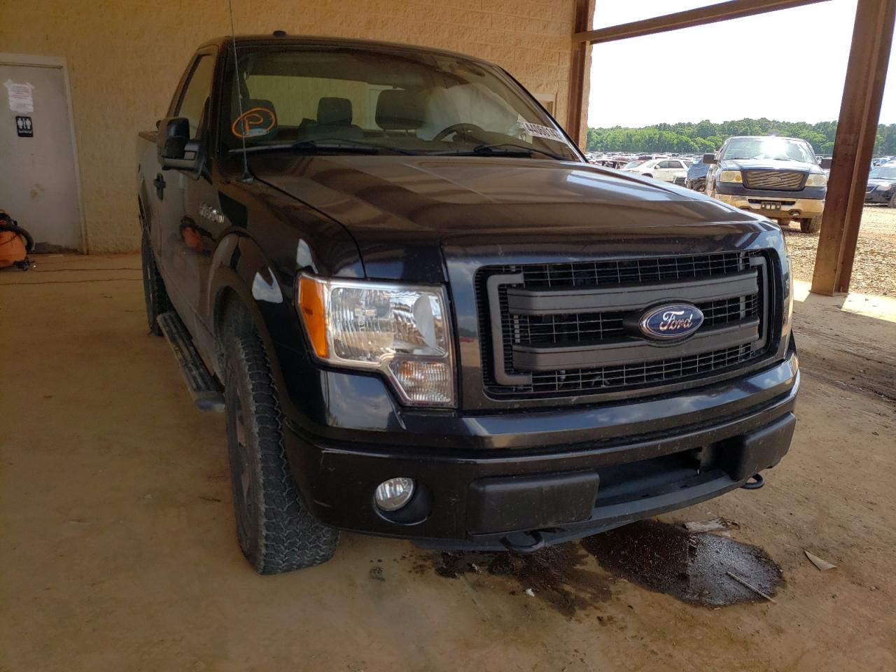 FORD F150 2013 with VIN 1FTMF1EF0DKD45235 - Photo from auction