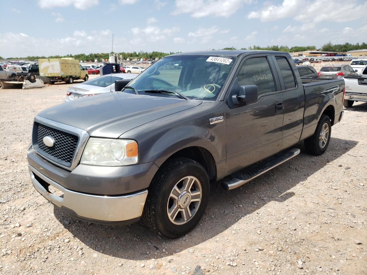 Photo 2 from auction – 2007 FORD F150 with VIN 1FTPX12V77NA19456