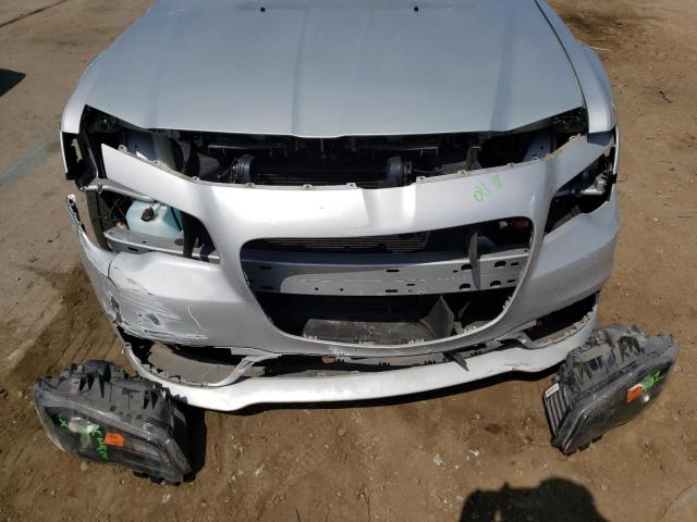 Photo 9 from auction – 2019 CHRYSLER 300 S with VIN 2C3CCABG6KH580510