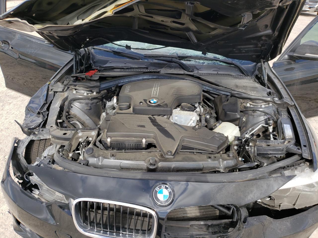 Photo 7 from auction – 2015 BMW 328 I with VIN WBA3A5G56FNS88124