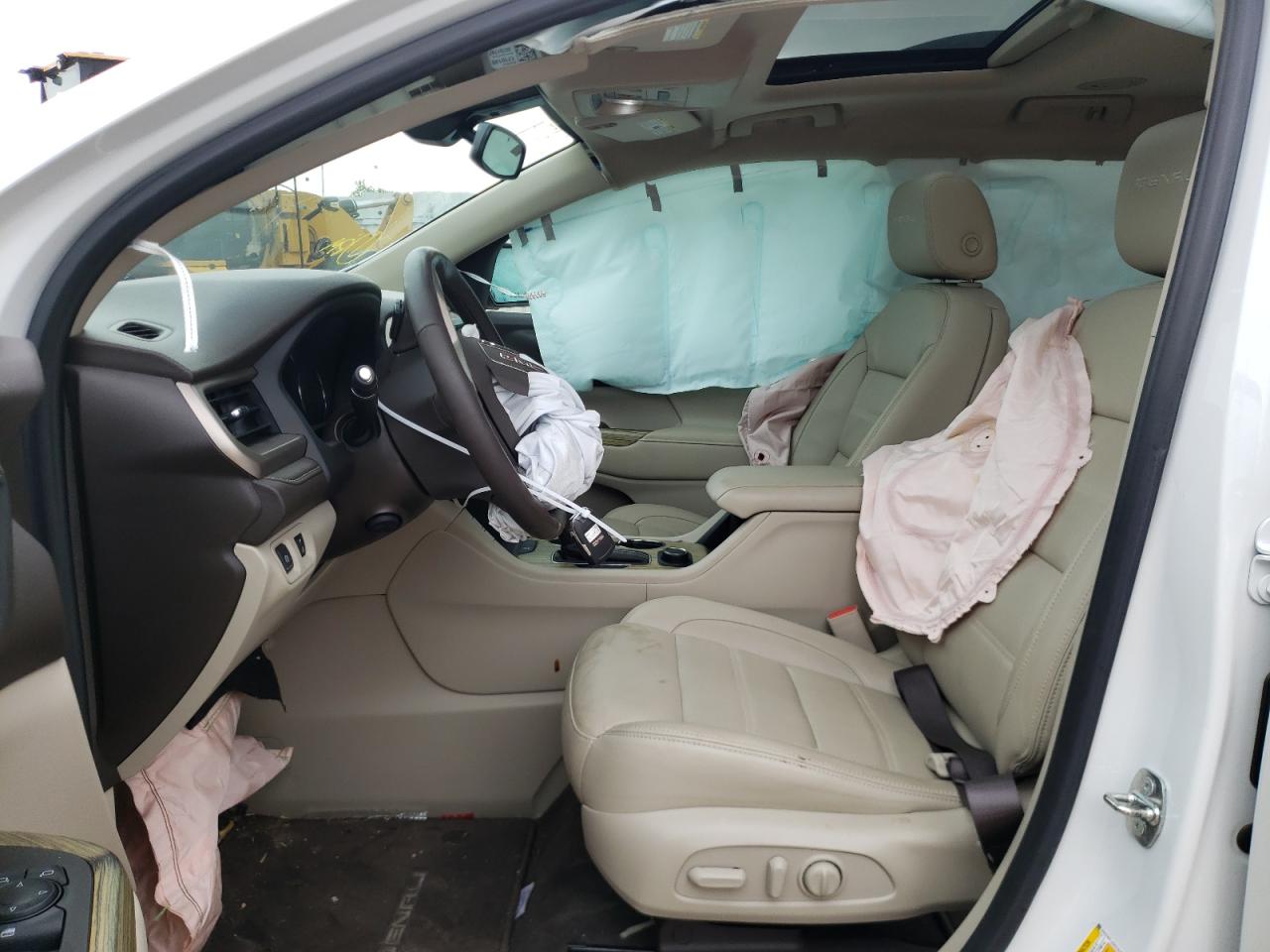Photo 5 from auction – 2019 GMC ACADIA DEN with VIN 1GKKNPLS3KZ154074