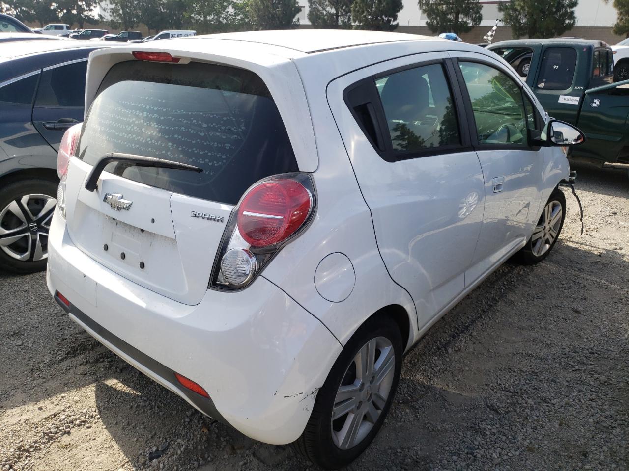Photo 4 from auction – 2014 CHEVROLET SPARK LS with VIN KL8CB6S99EC529757