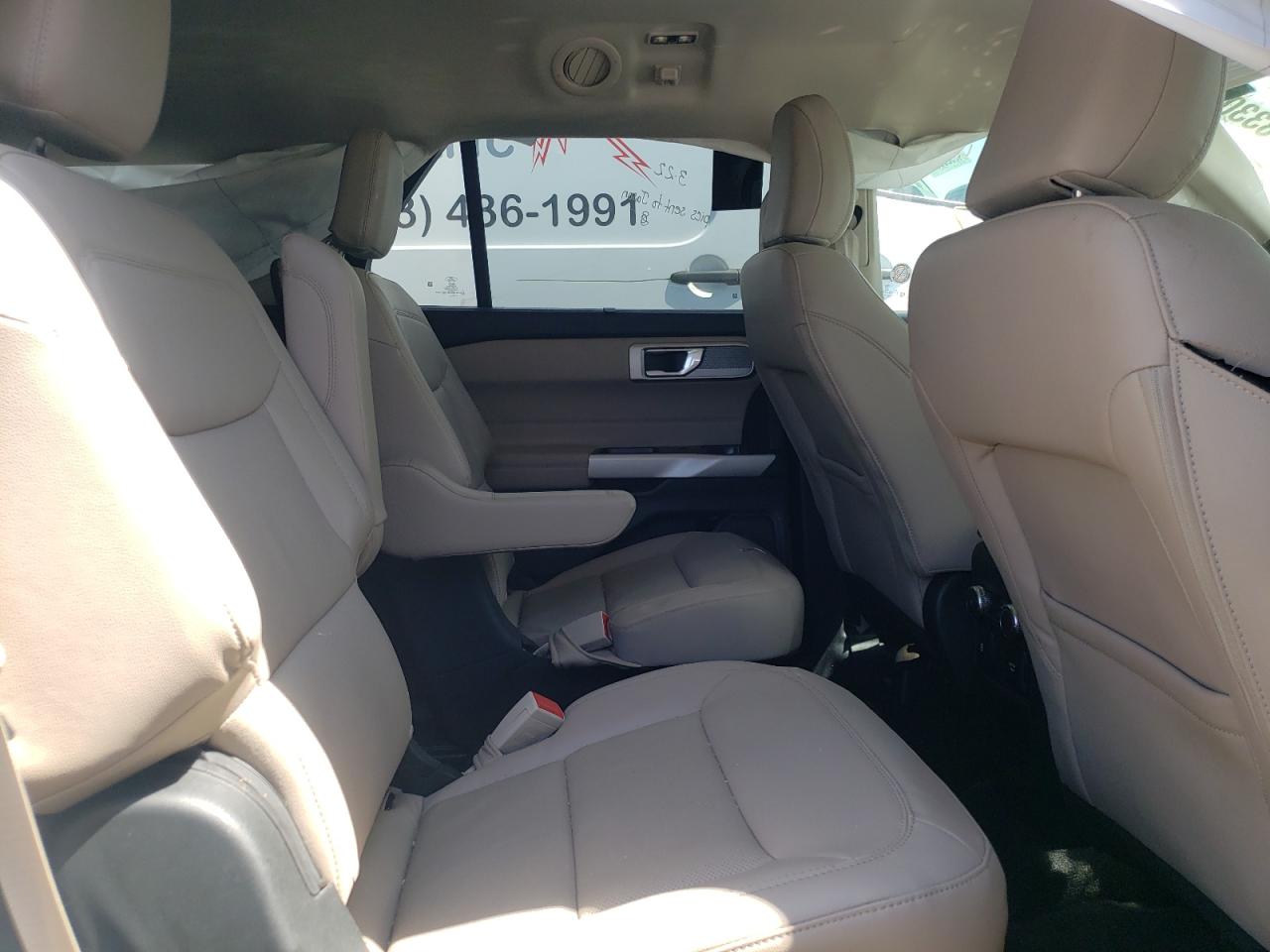 Photo 6 from auction – 2021 FORD EXPLORER L with VIN 1FMSK8FH2MGB36993