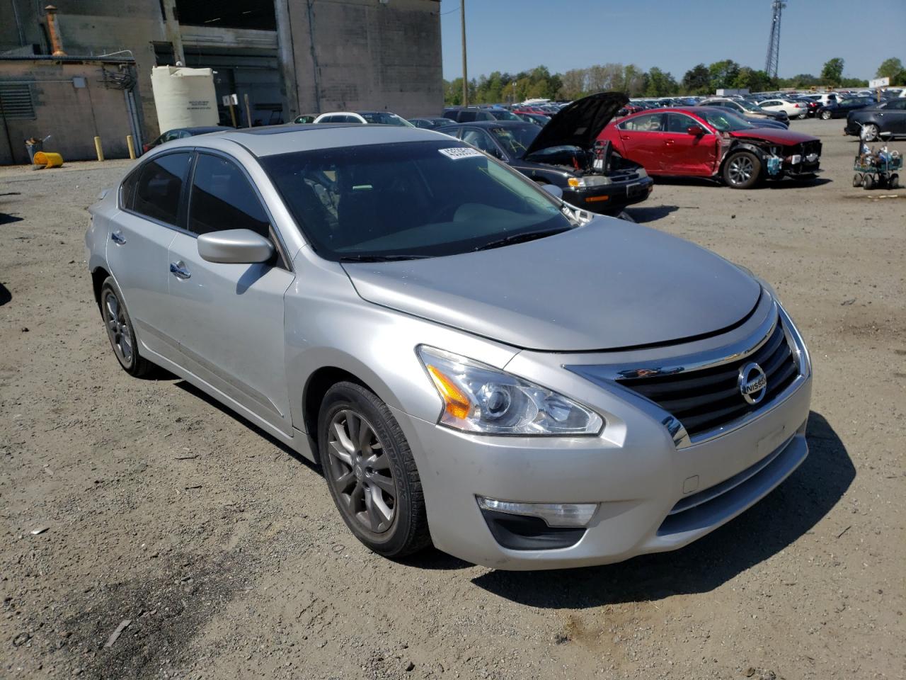 NISSAN ALTIMA 2.5 2015 with VIN 1N4AL3AP7FC252186 - Photo from auction
