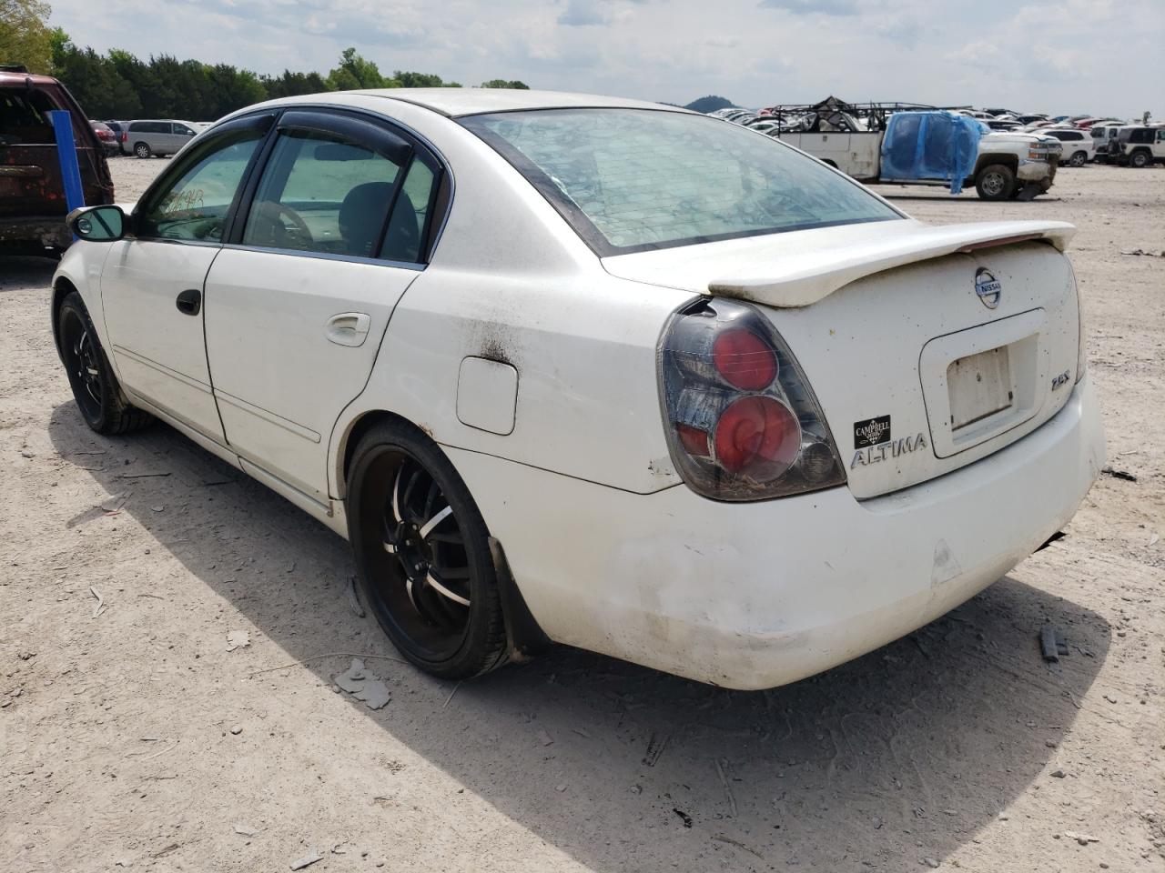 Photo 3 from auction – 2005 NISSAN ALTIMA S with VIN 1N4AL11D75C246199