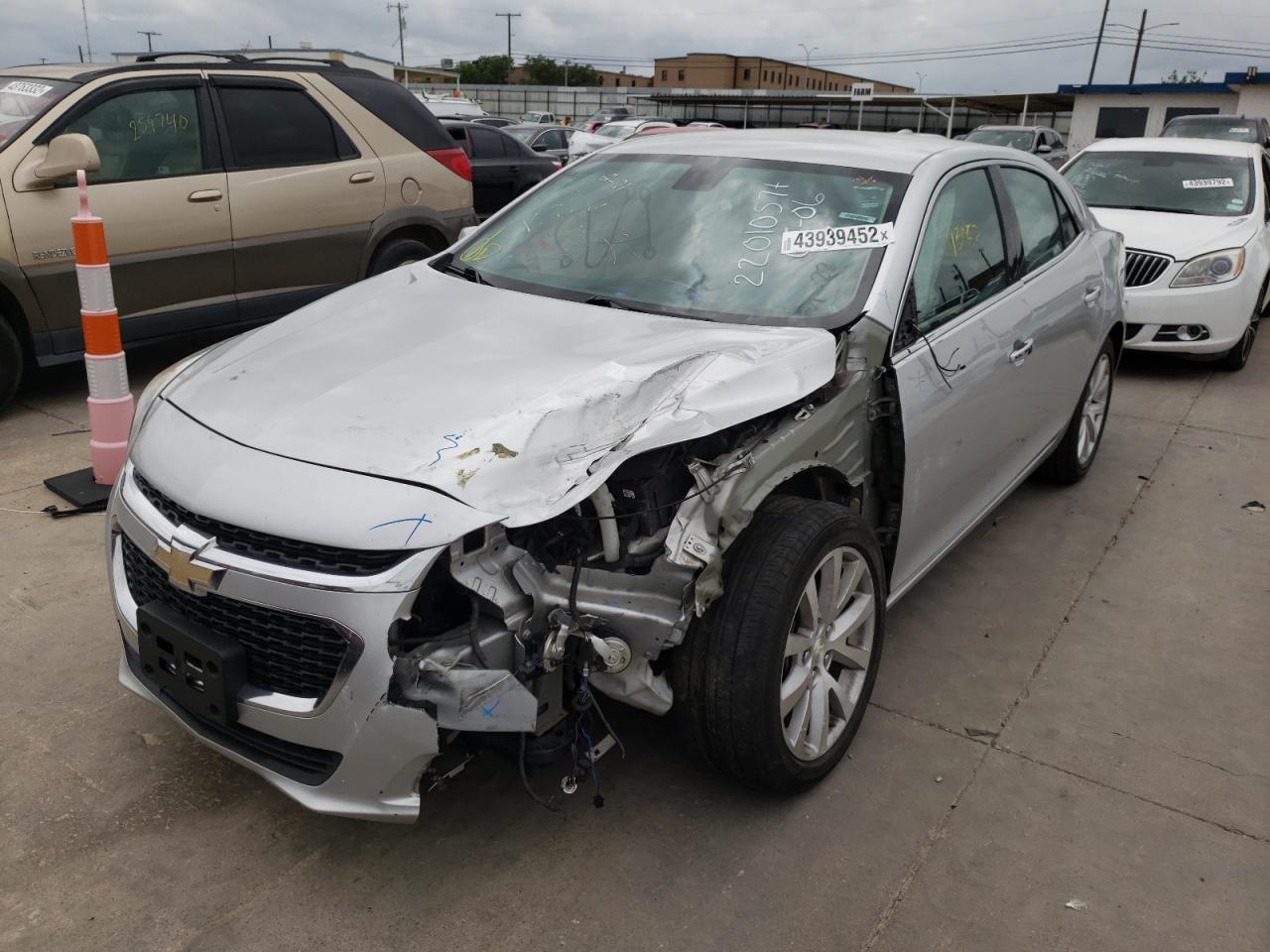 Photo 2 from auction – 2016 CHEVROLET MALIBU LIM with VIN 1G11E5SA4GU145045