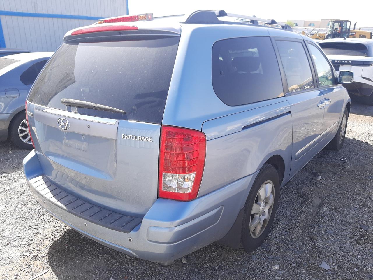 Photo 4 from auction – 2008 HYUNDAI ENTOURAGE with VIN KNDMC233X86052304