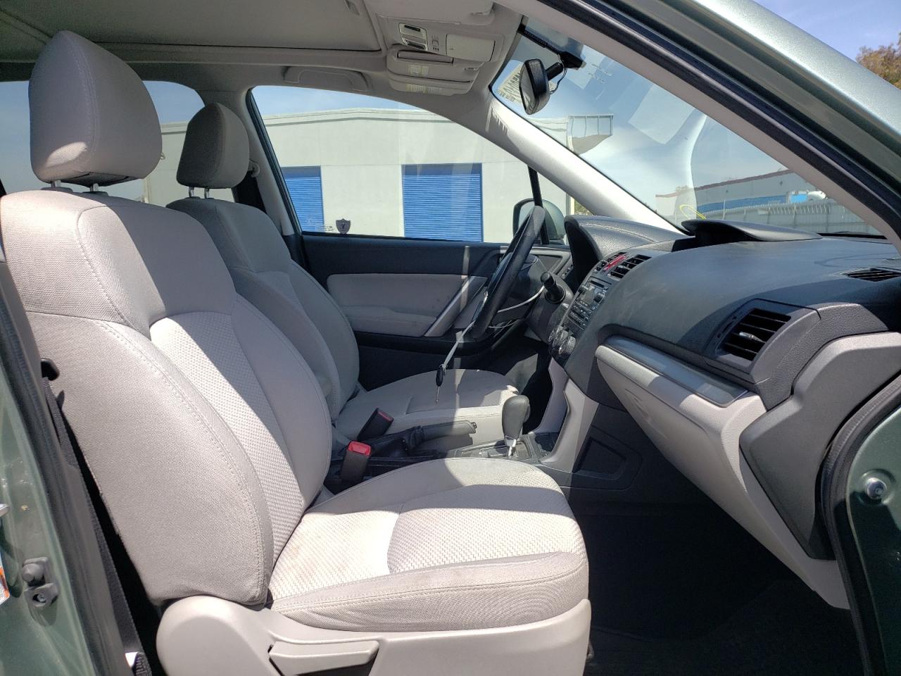 Photo 5 from auction – 2015 SUBARU FORESTER 2 with VIN JF2SJADC3FH838275