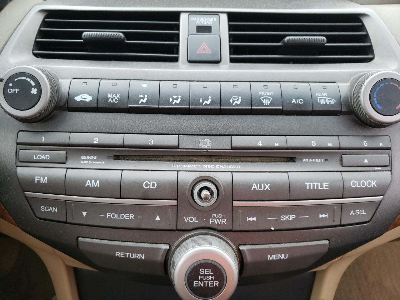 Photo 9 from auction – 2010 HONDA ACCORD EX with VIN 1HGCP2F74AA063429