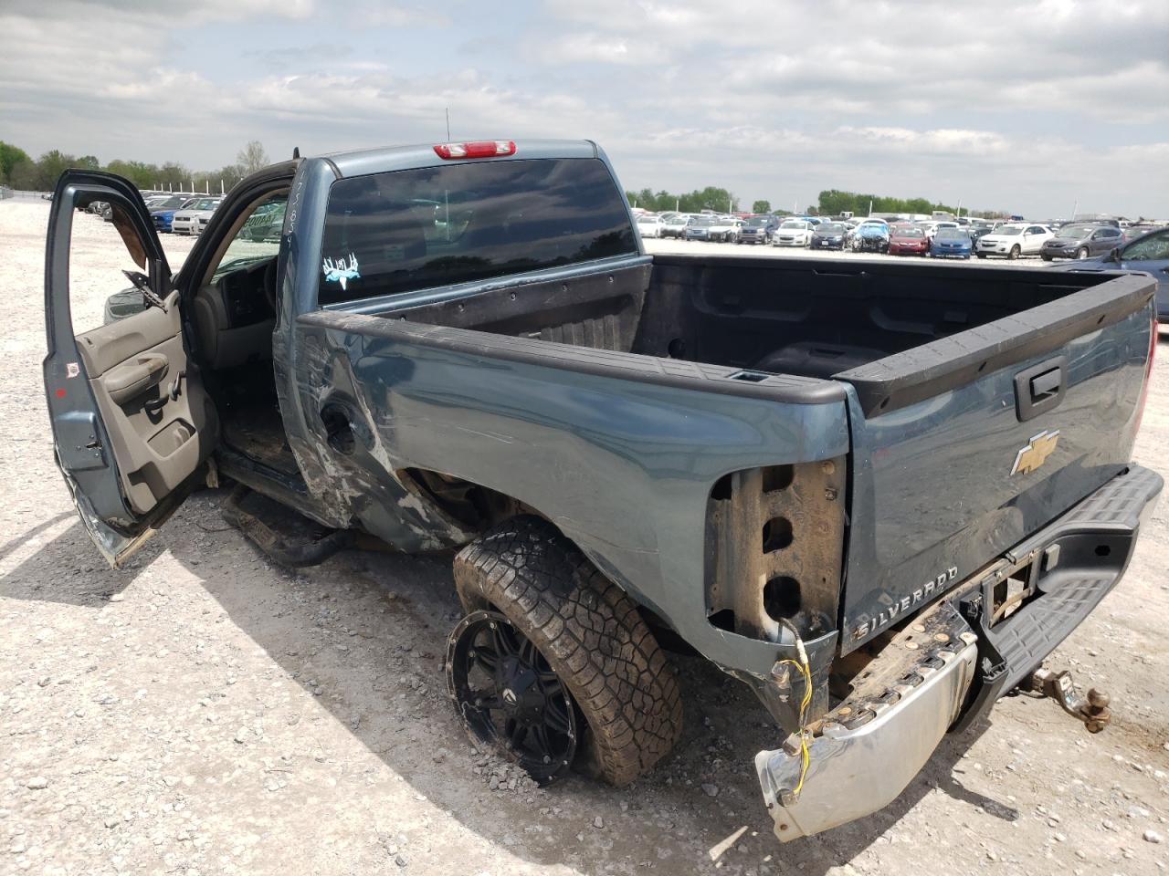 Photo 3 from auction – 2007 CHEVROLET SILVERADO with VIN 1GCEC14C17Z554564