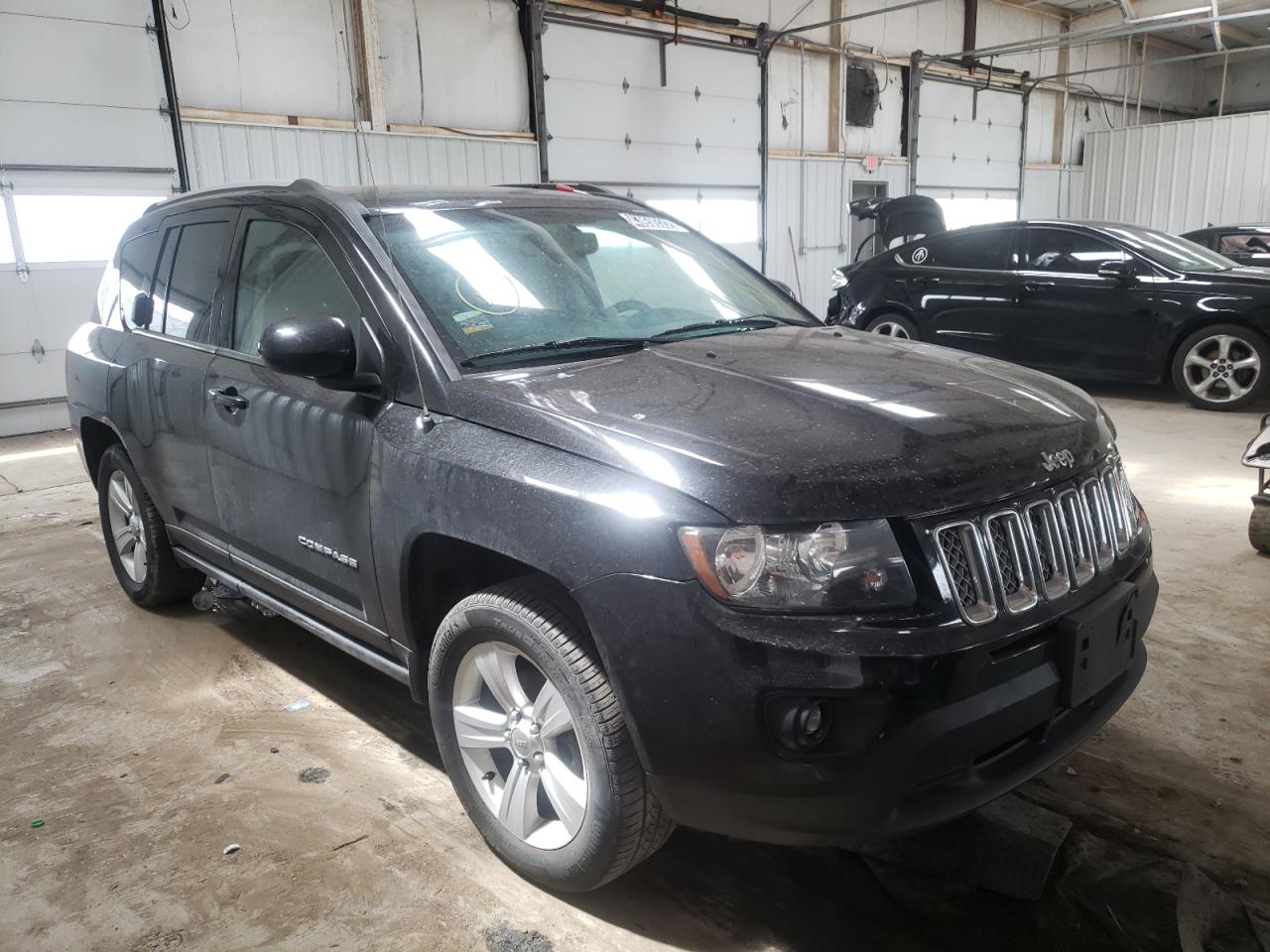 JEEP COMPASS LA 2017 with VIN 1C4NJDEB2HD106295 - Photo from auction