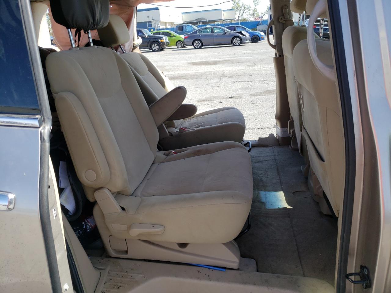 Photo 6 from auction – 2012 NISSAN QUEST S with VIN JN8AE2KP9C9043574