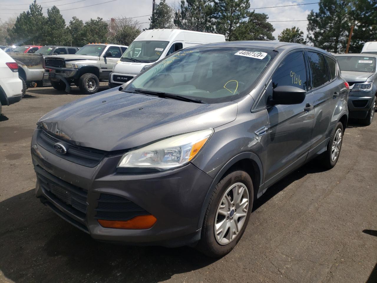 Foto 2 de la subasta – 2013 FORD ESCAPE S con VIN 1FMCU0F75DUB15970