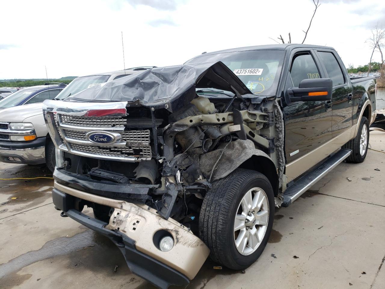 Photo 2 from auction – 2011 FORD F150 SUPER with VIN 1FTFW1ET7BFD11118