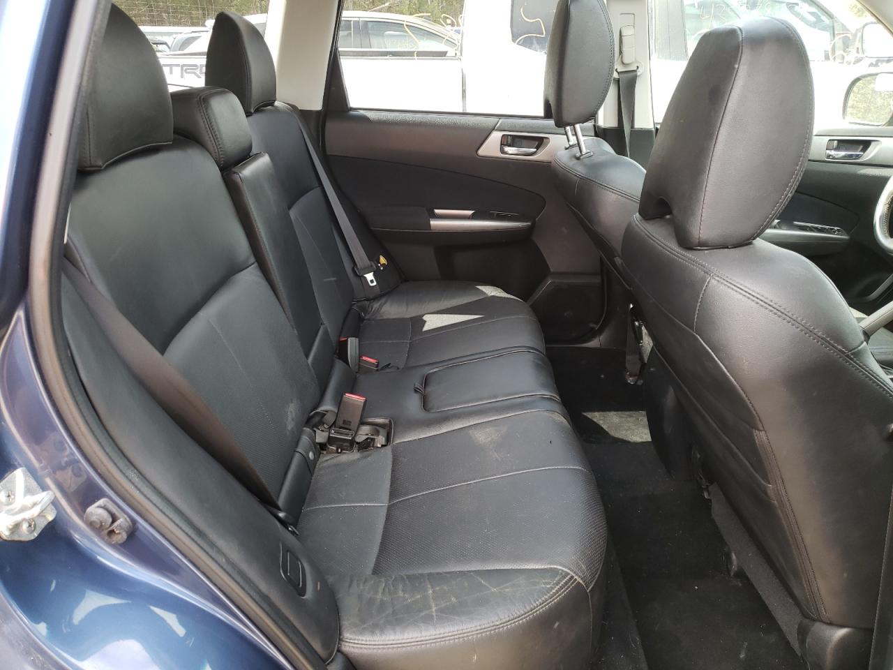 Photo 6 from auction – 2011 SUBARU FORESTER L with VIN JF2SHAEC2BH782740