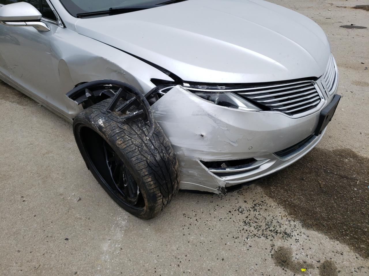 Photo 9 from auction – 2013 LINCOLN MKZ with VIN 3LN6L2JK7DR801264