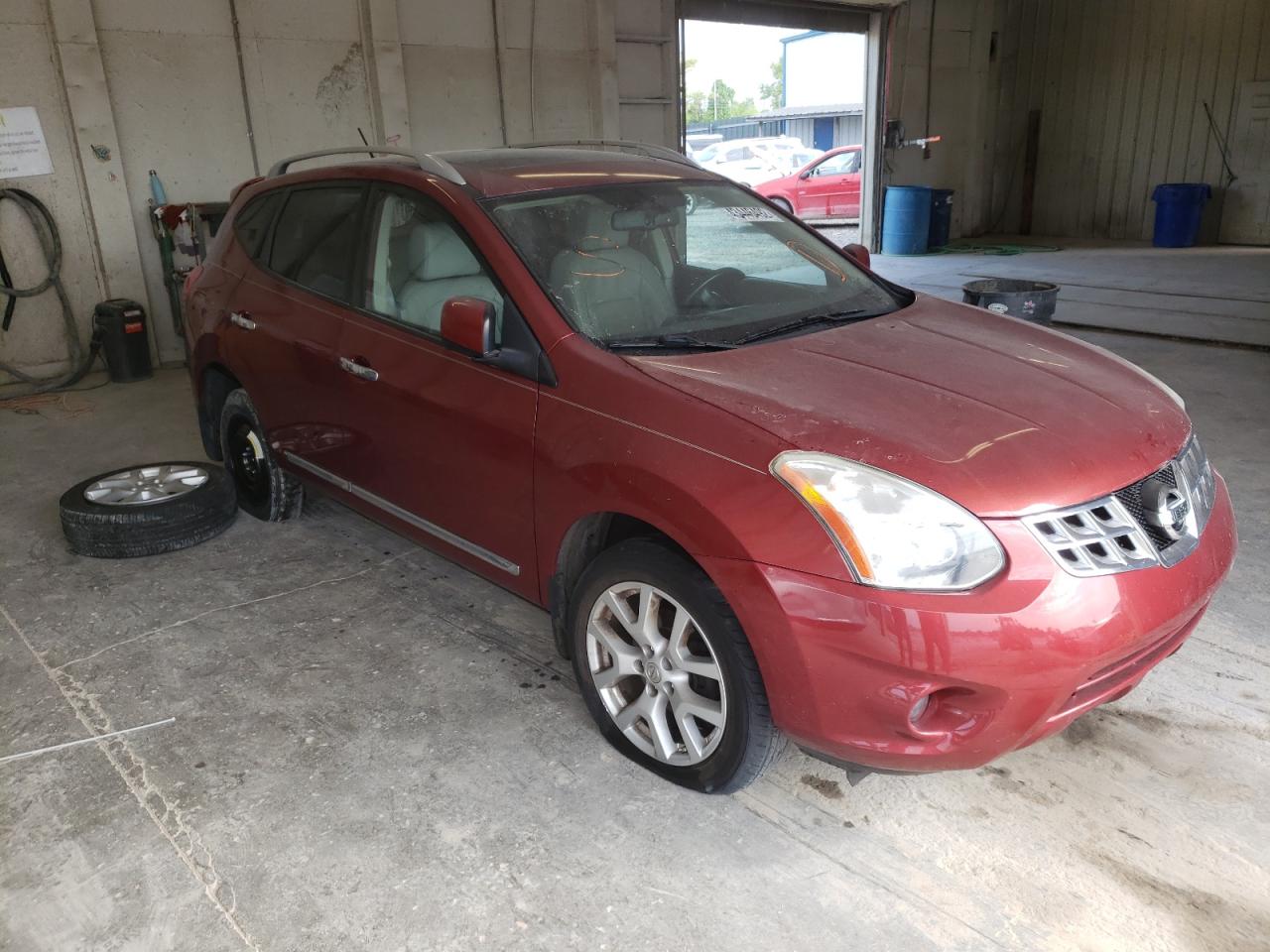 Photo 1 from auction – 2013 NISSAN ROGUE S with VIN JN8AS5MV6DW100399