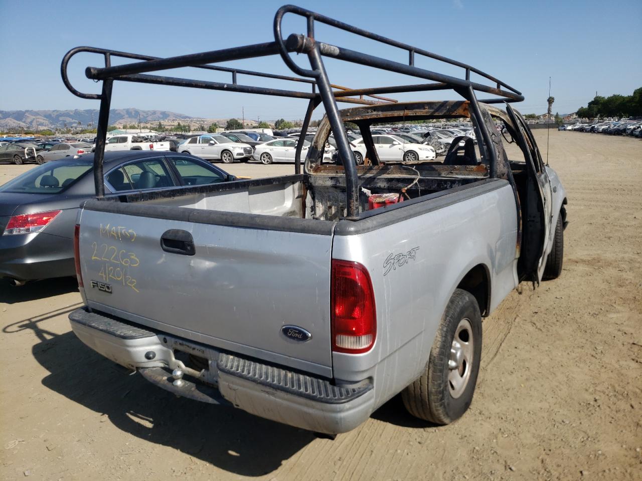 Photo 4 from auction – 2003 FORD F150 with VIN 1FTRF17223NA78760