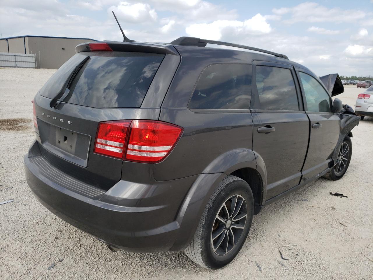 Photo 4 from auction – 2017 DODGE JOURNEY SE with VIN 3C4PDCAB3HT695433
