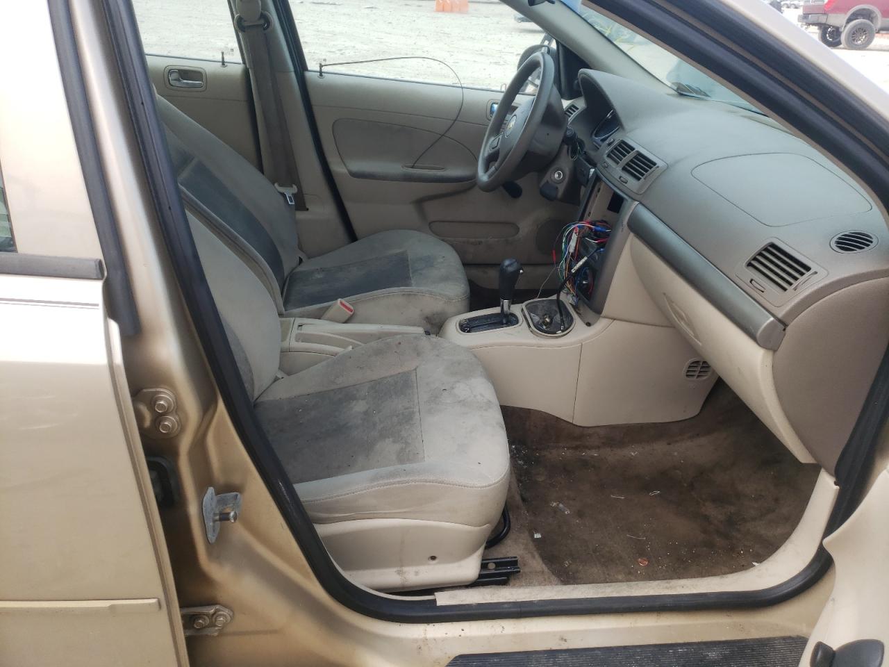Photo 5 from auction – 2005 CHEVROLET COBALT with VIN 1G1AK52F057513737