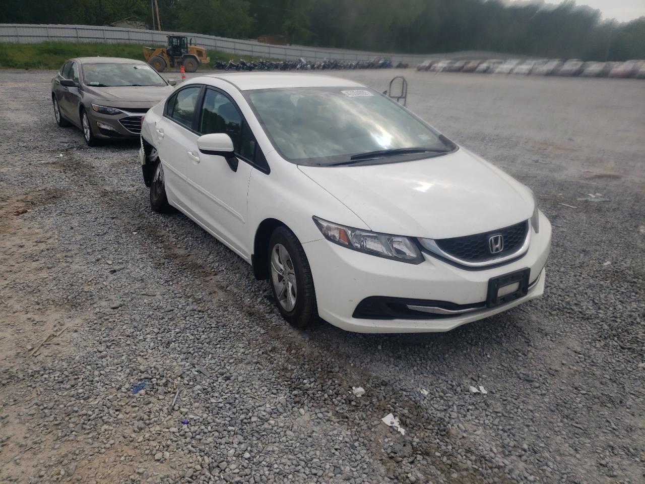 HONDA CIVIC LX 2015 with VIN 19XFB2F57FE279319 - Photo from auction